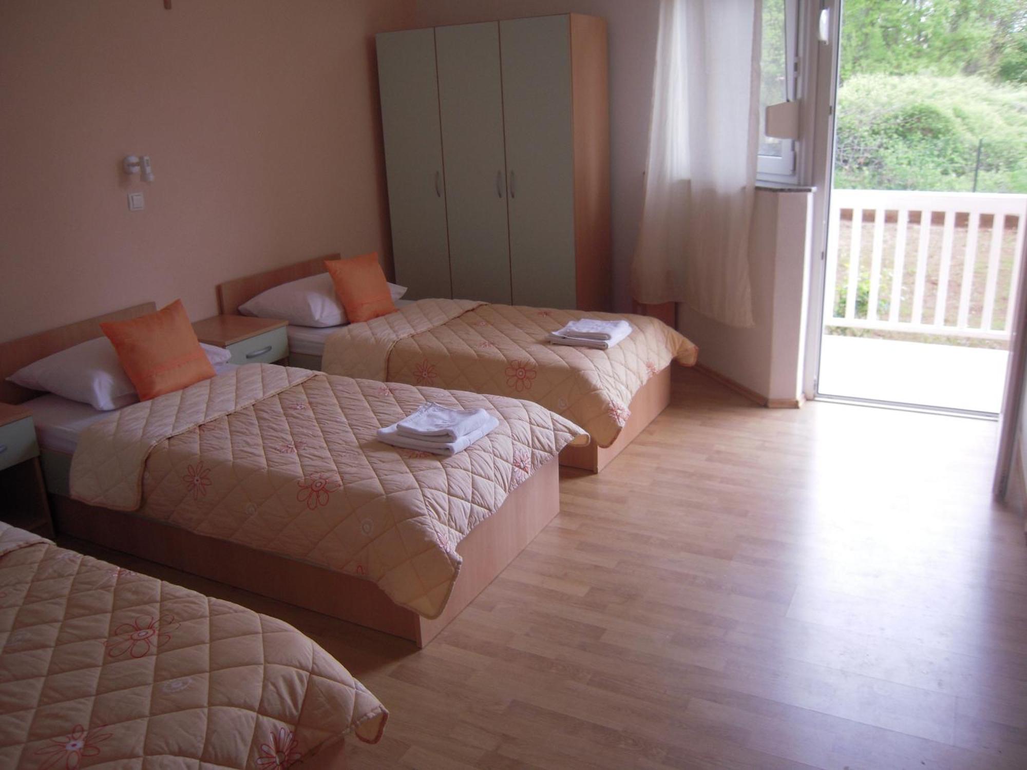 Guest House Regina Mundi Međugorje Habitación foto