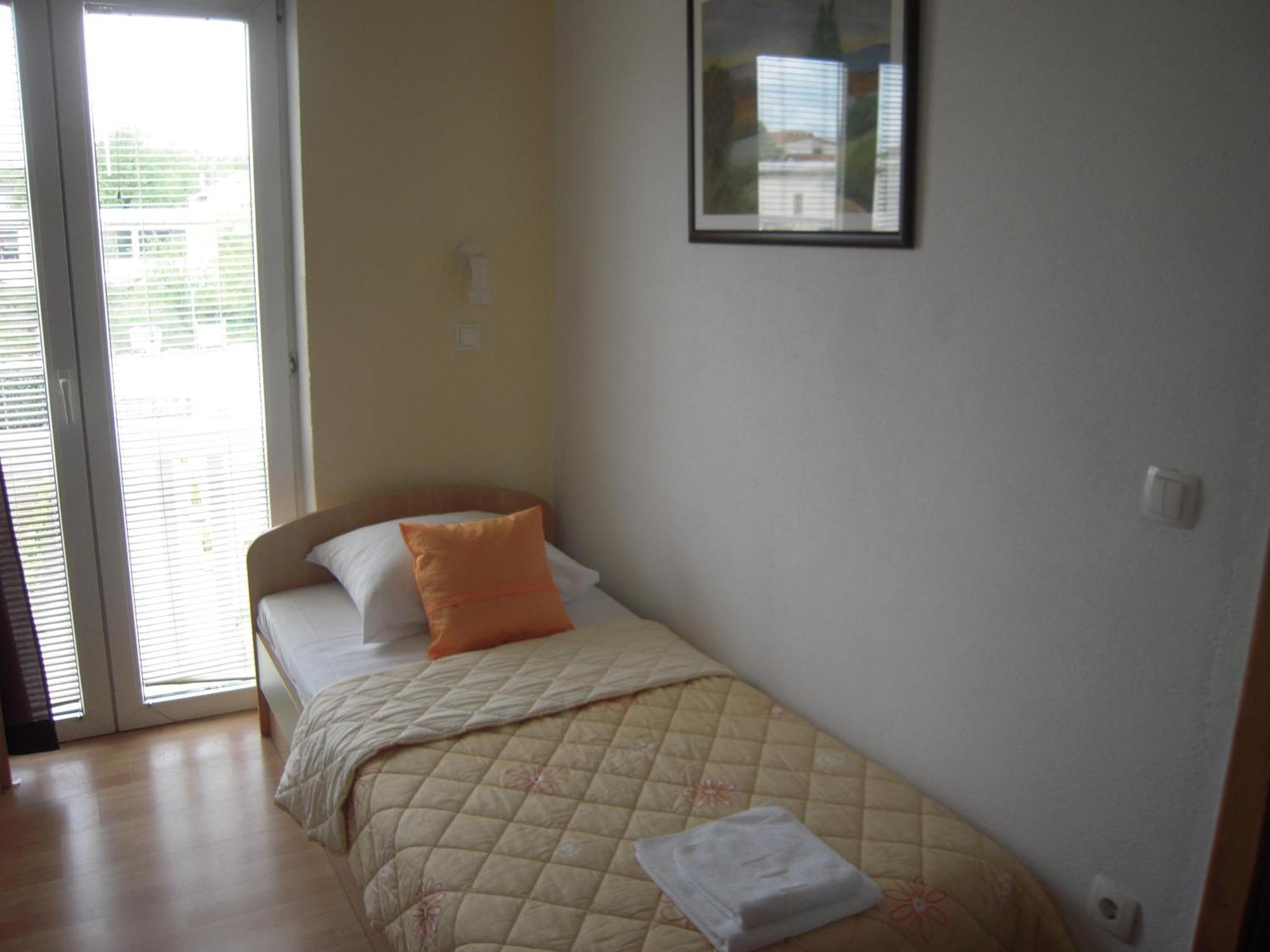 Guest House Regina Mundi Međugorje Habitación foto