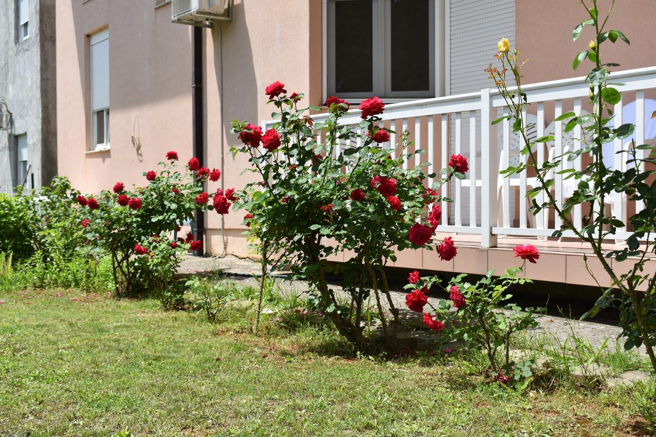 Guest House Regina Mundi Međugorje Exterior foto